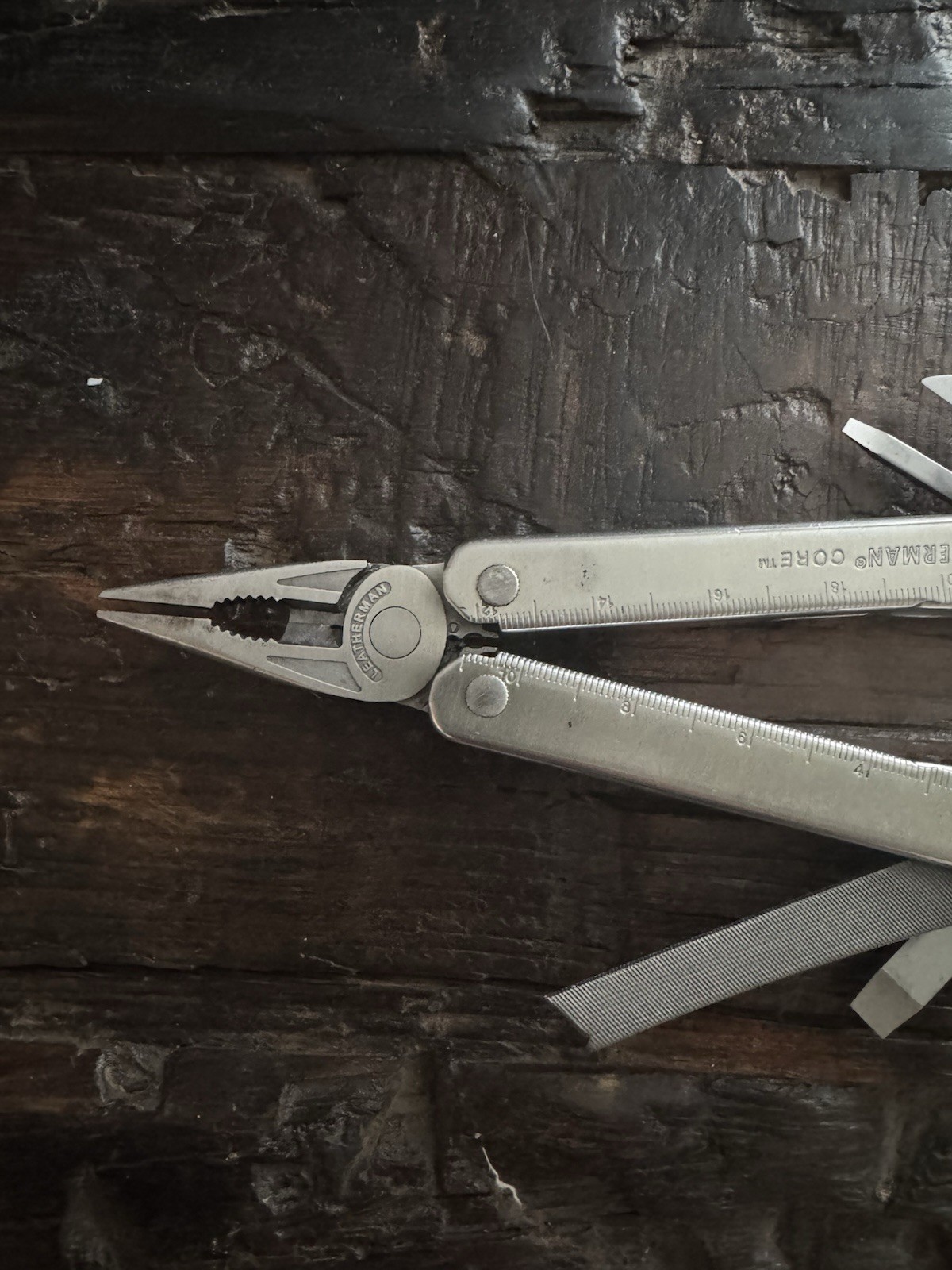 Leatherman Core Stainless W/Black Leather Sheath Multi-Tool USA 0805 Date