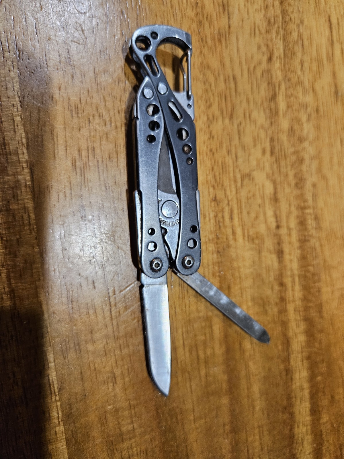 Rare Green Leatherman Style cs
