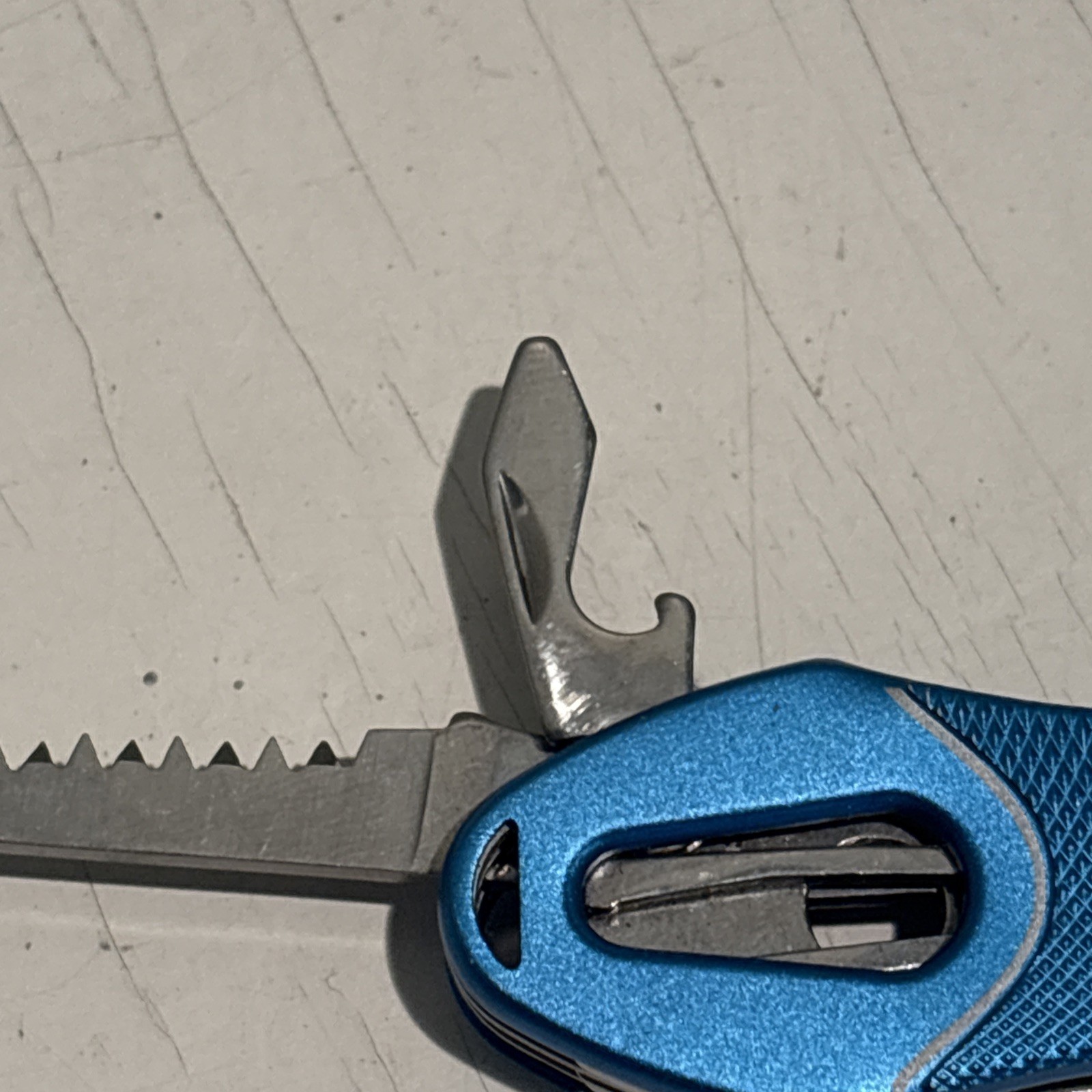 Columbia Stainless Steel 7 Multifunction Tool Set! All In One Blue Tool Kit