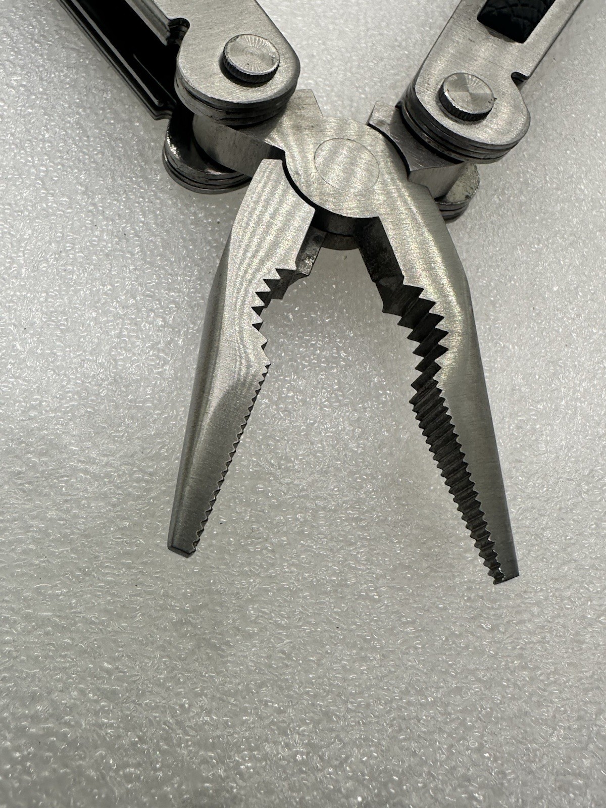 9-in-1 Stainless Steel Multi-Tool Pliers with Knife Screwdrivers Ruler