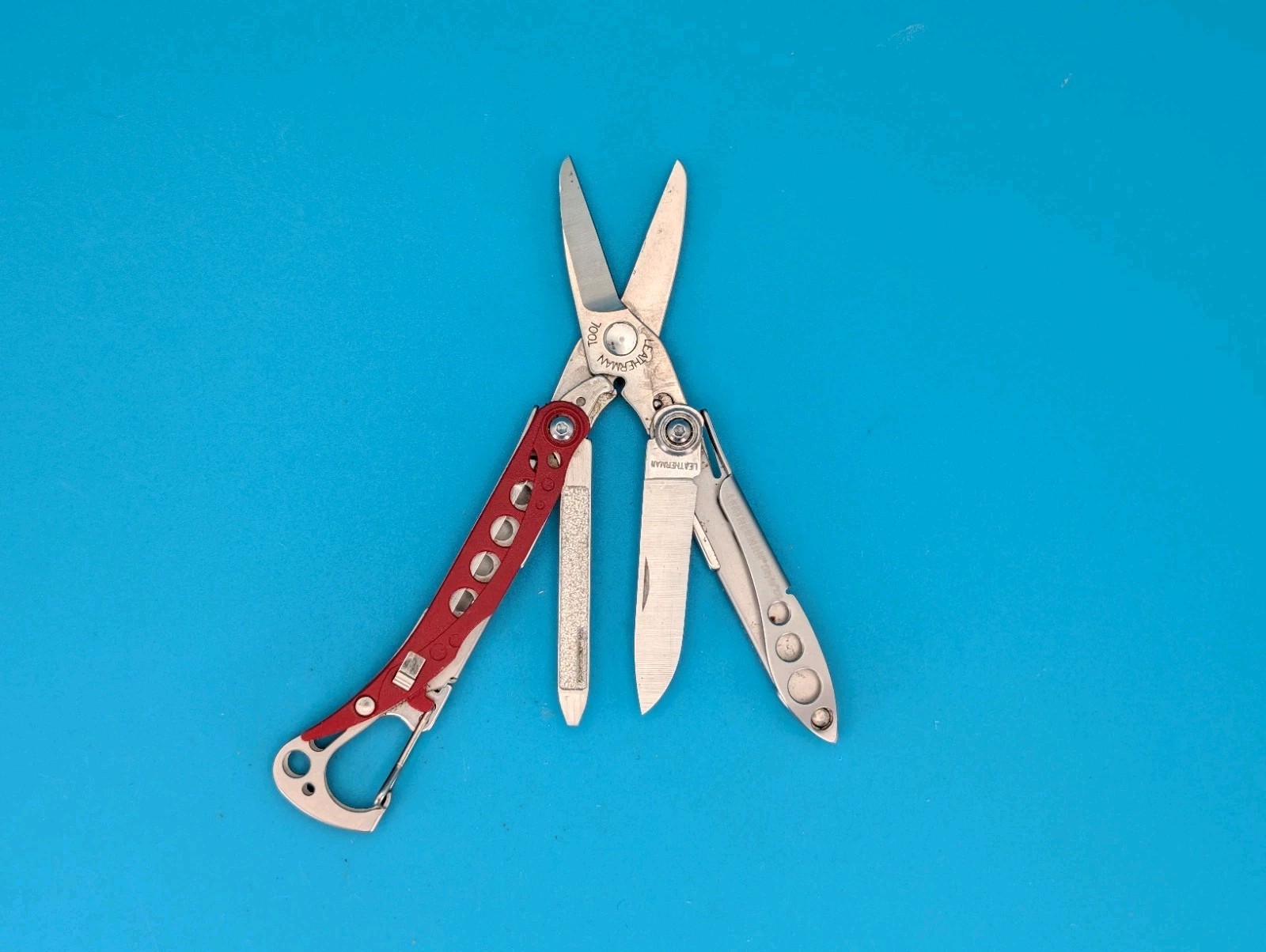 Leatherman Style CS Red Multi-Tool! FAST SHIPPING!