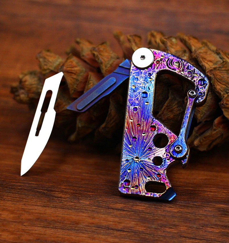 EDC Titanium Alloy Meteorite Pattern Key Chain Carabiner Outdoor Folding Knife