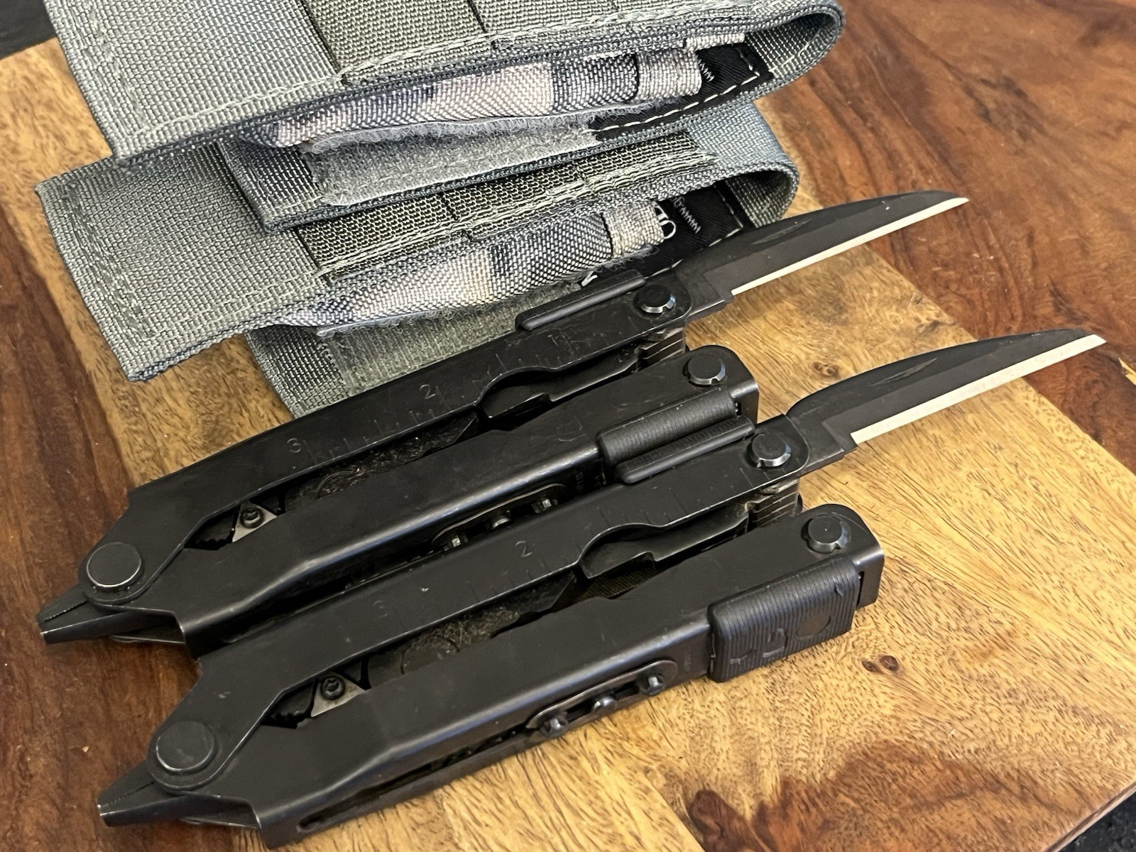 -USA- Gerber Multi Tool MP600 SUPER Nice! w/Gerber Sheath TSA Confiscated Lot 2