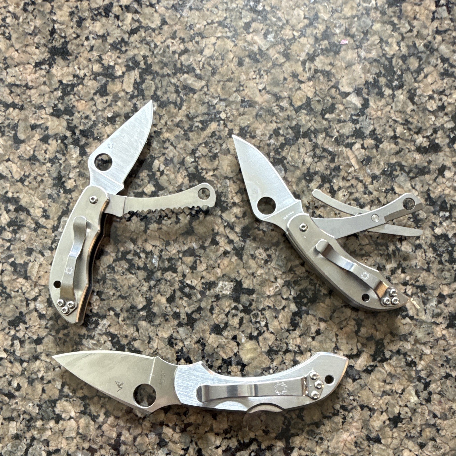 Spyderco Clipit Tool Multi-Tool 3 Tools Stainless Straight Edge 2.5″ Silver