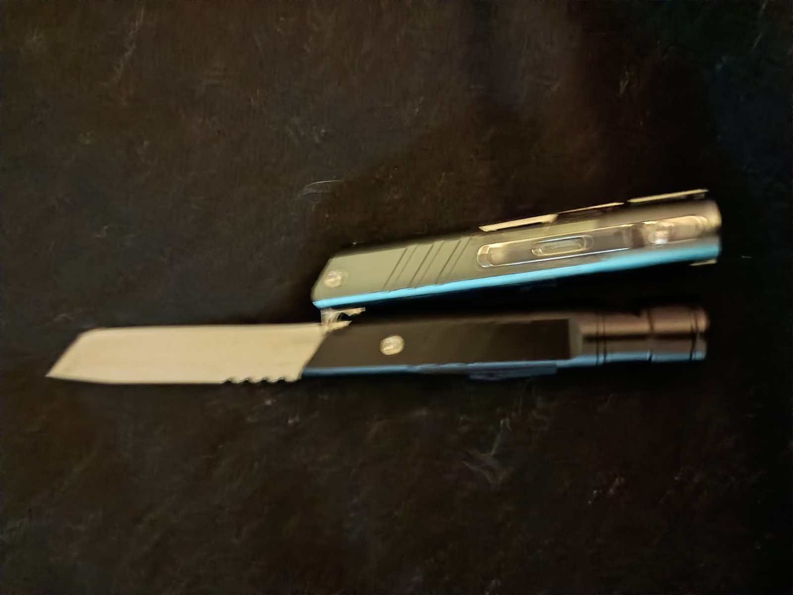 8 in 1 multifunctional Tool