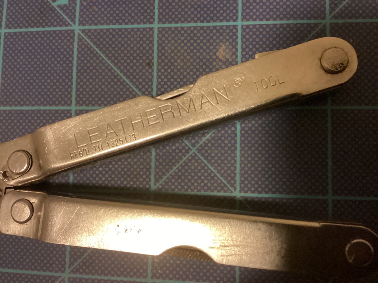 Leatherman Japan BIG LETTER PST Pocket Survival Tool