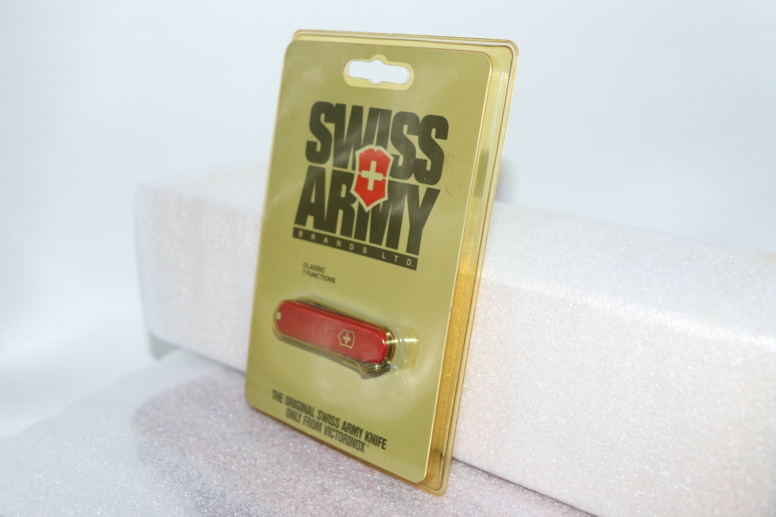 The Original Swiss Army Knife Classic 7 Functions Model No. CSS5014