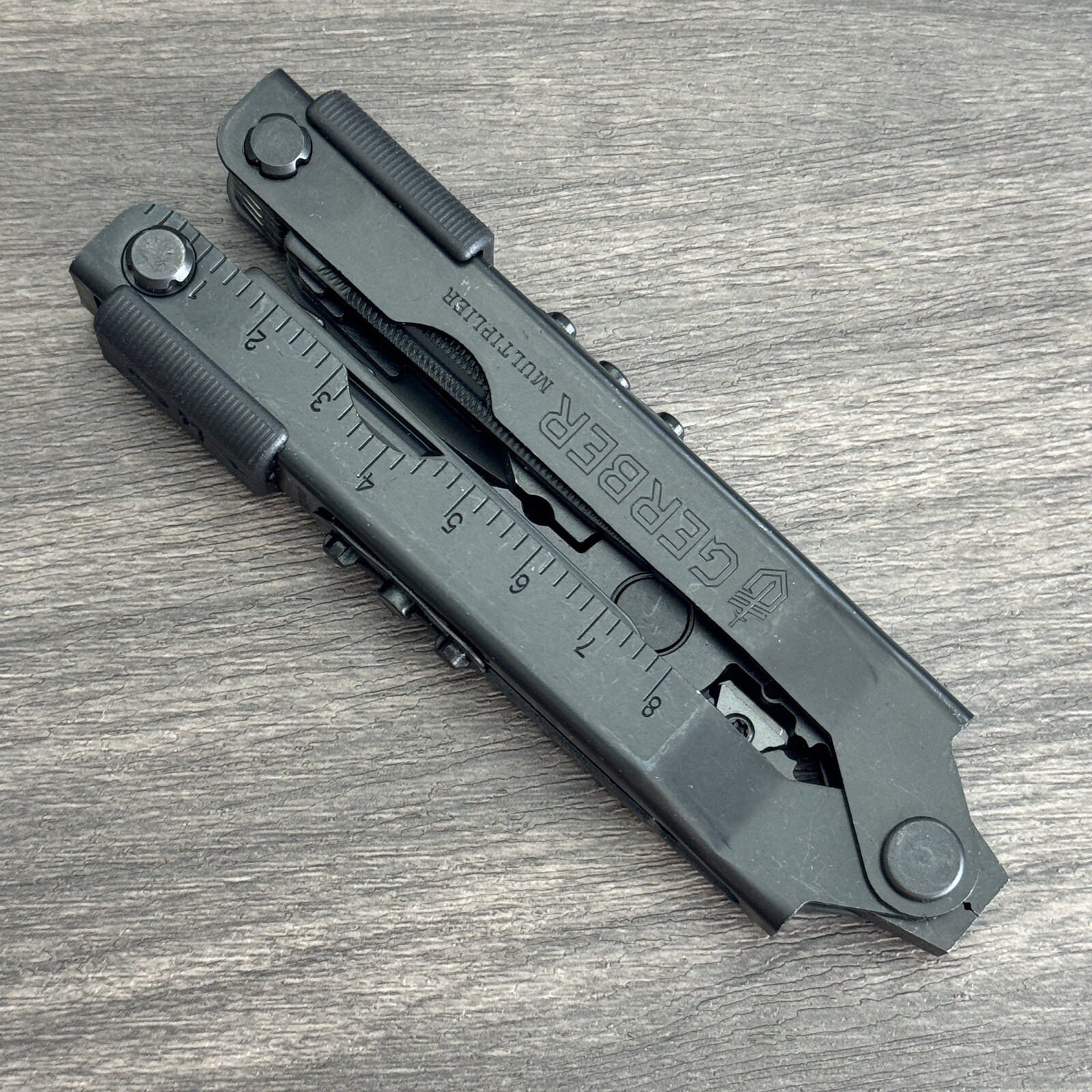 ORIGINAL Gerber MP600 Blunt nose Multi-Plier Gerber MP 600 Multitool Made in USA