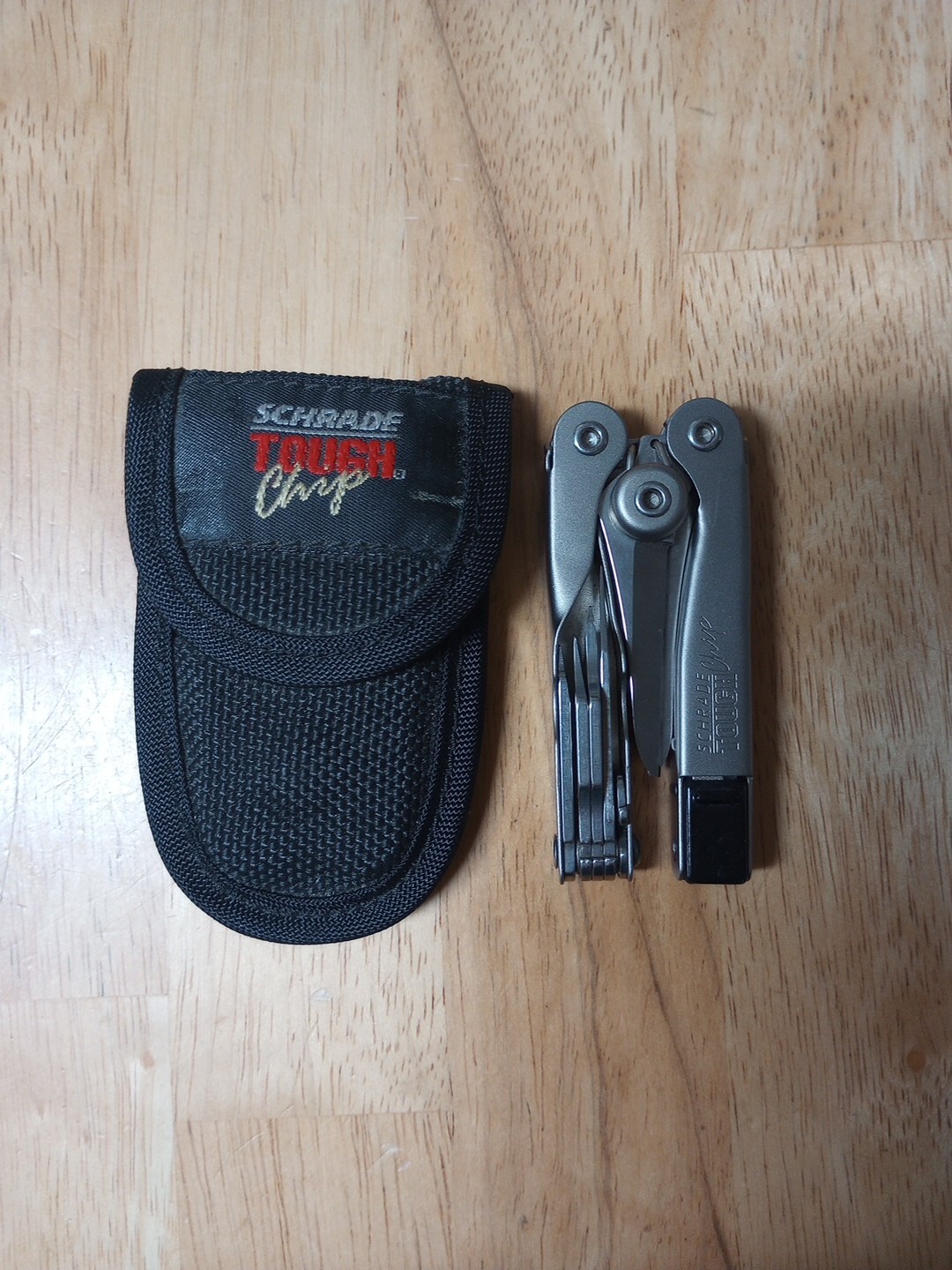 Schrade Multi-tool Tough Chip 10 in One Compact / Mini Tool VINTAGE