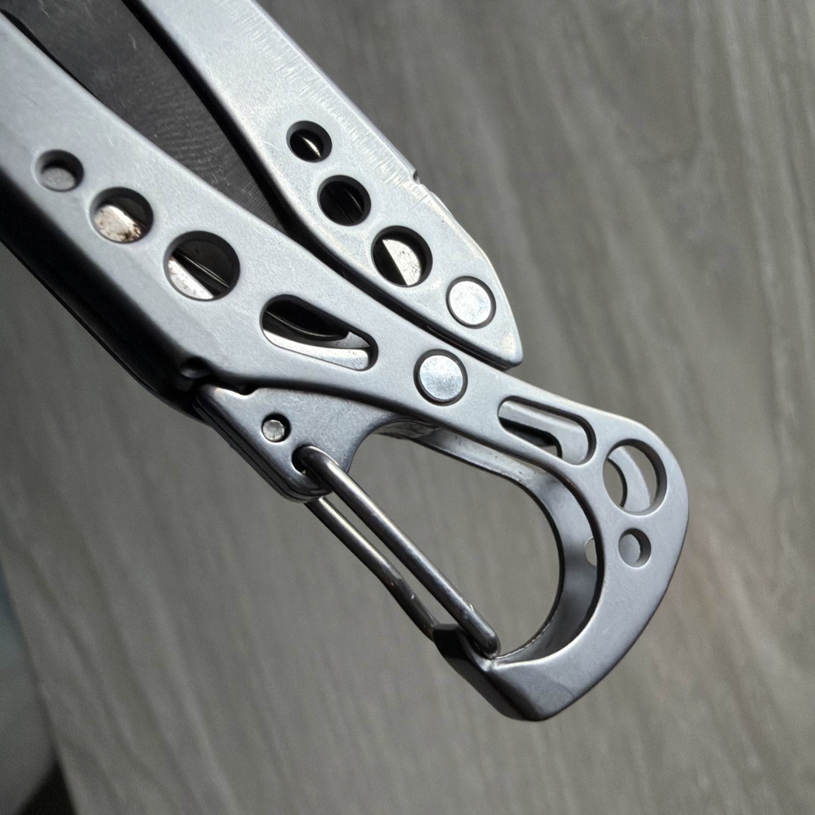 Leatherman STYLE CS Multi Tool Knife File Scissor, Tweezer, Carabiner