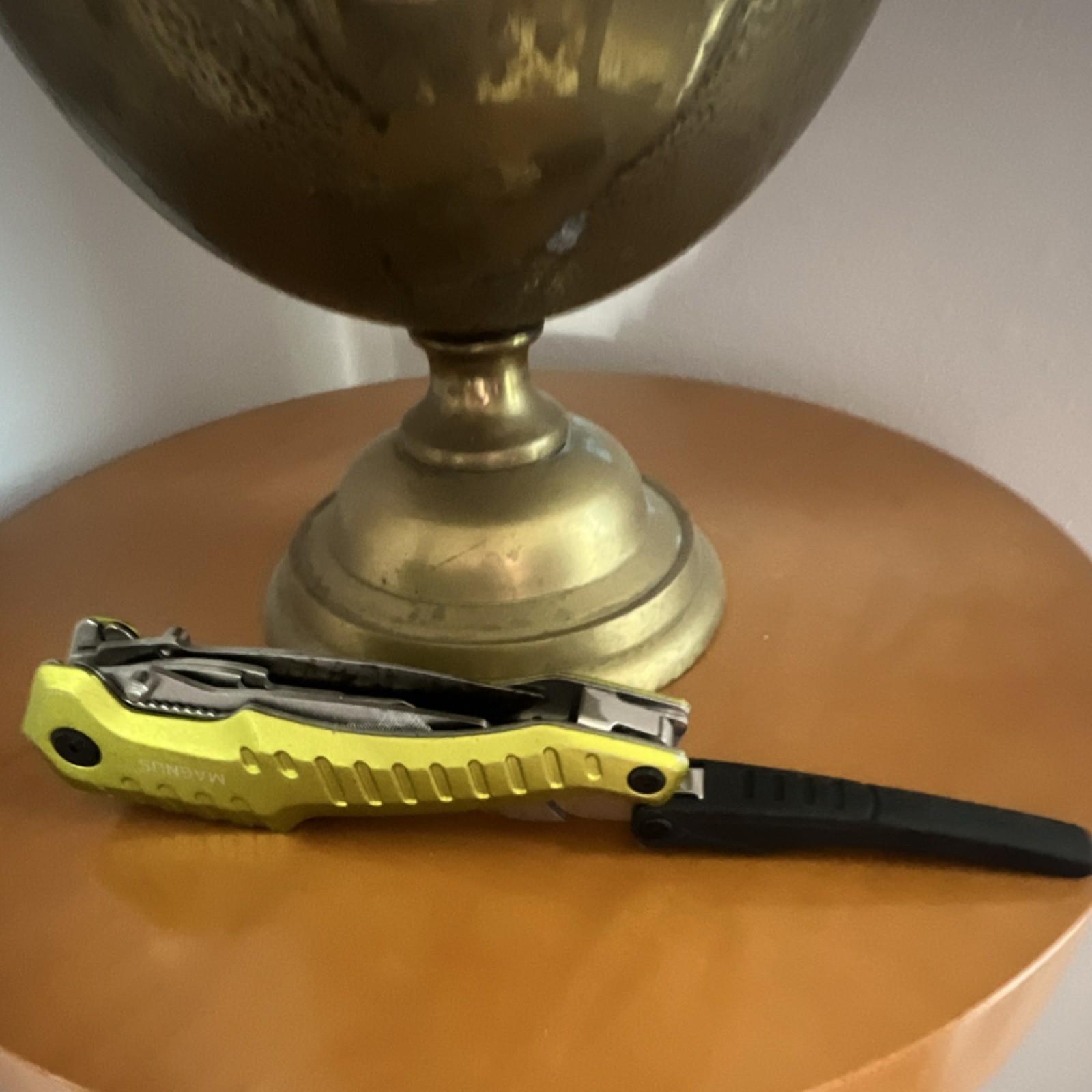 Kilimanjaro Magnus Green & Black Multi-Tool Partially Serrated Stainless Steel