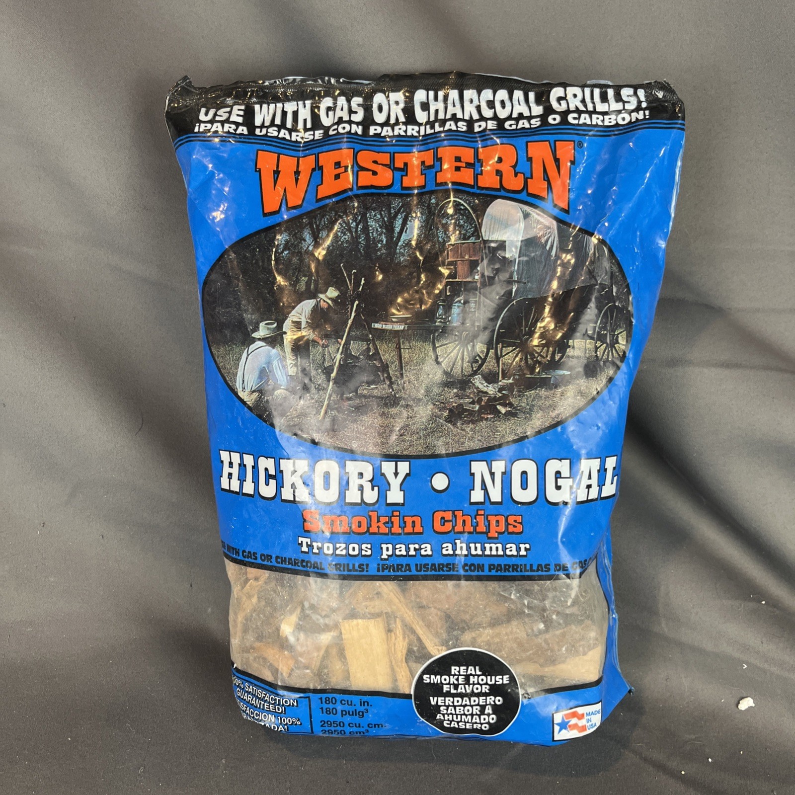 Cast Iron Grill Smoke Box Wood Chip Holder Smoker+ Hickory Smoken Chips Set