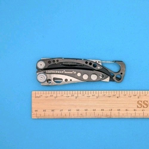 Leatherman Skeletool CX Multitool Plain Edge Knife!