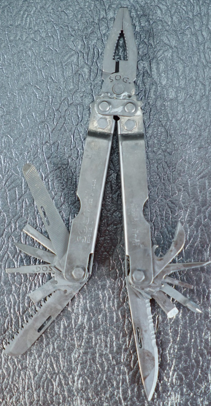 Early SOG Black Oxide Power Plier Multi Tool w/ Sheath Box Knife NOS USA Made