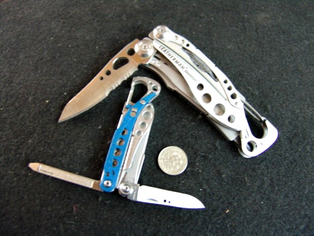LEATHERMAN SKELETOOL–MULTI TOOL & BLUE RETIRED STYLE CS–EXCELLENT–LOT OF 2