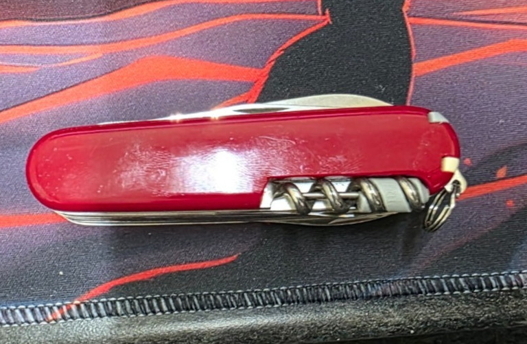 Victorinox Swiss Army Lock Blade Pocket Knife