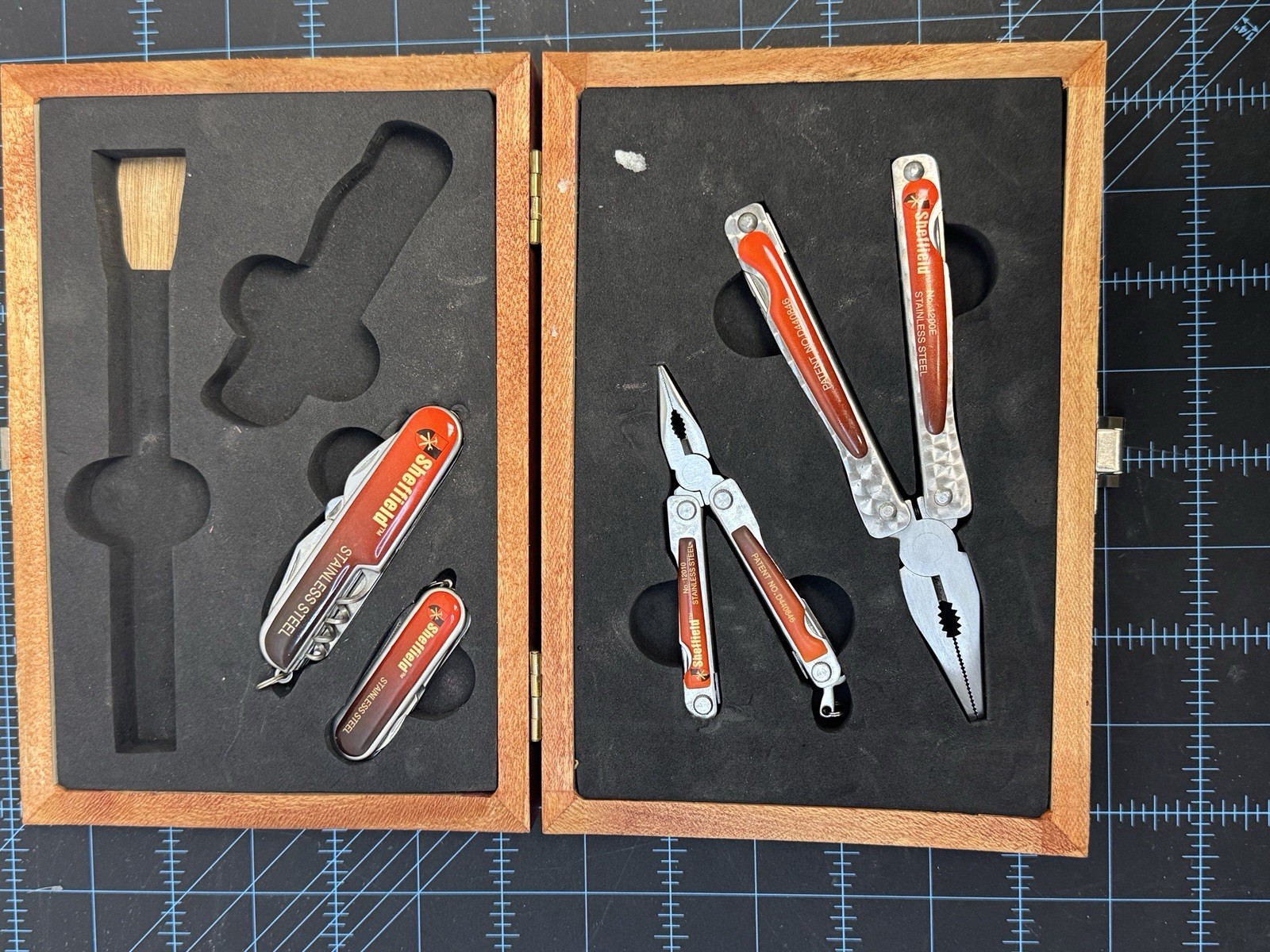 Sheffield Pocket Knives & Multi Tools