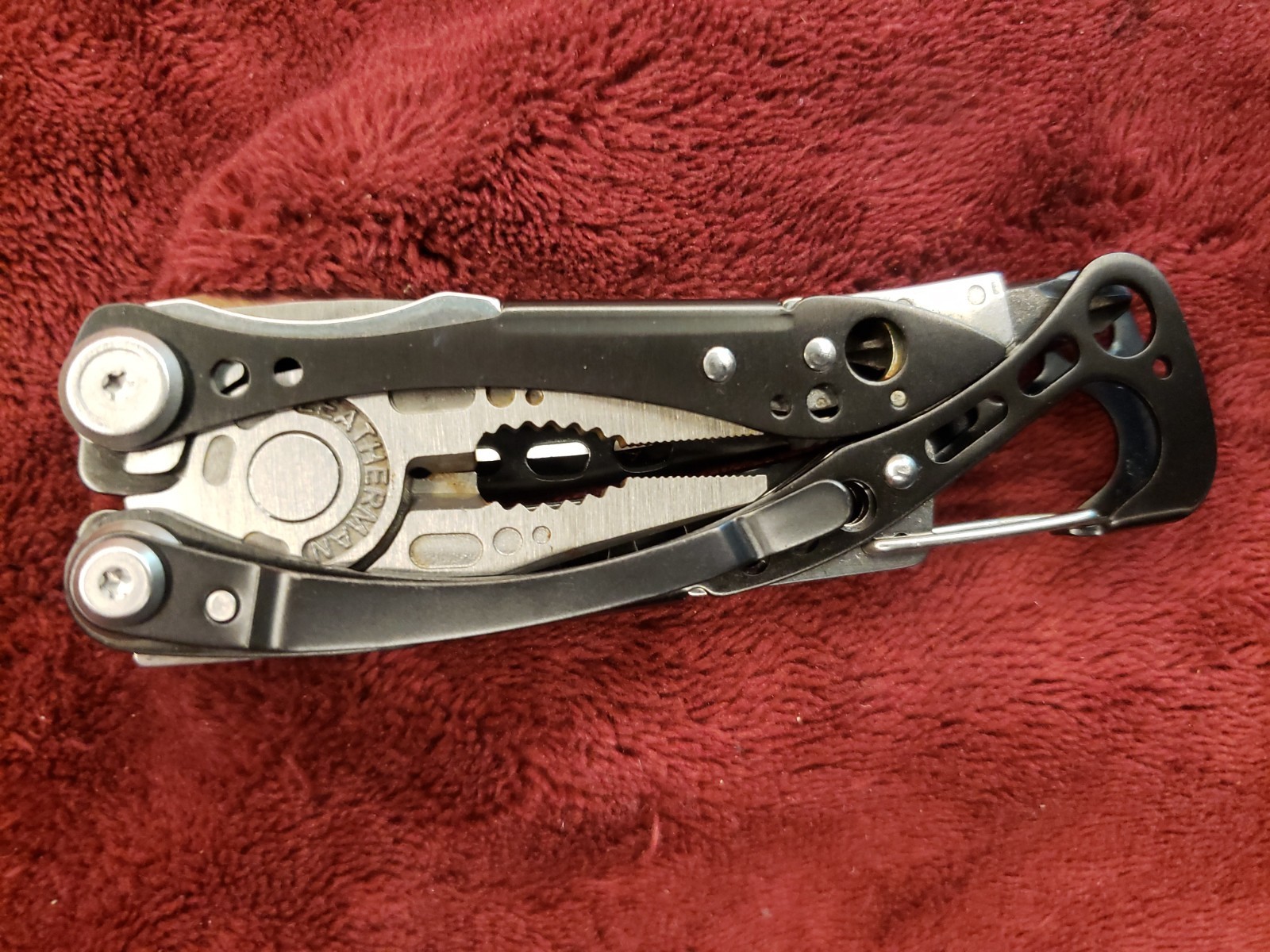 🔪🔪🔪 Leatherman Skeletool CX Multi-Tool Pliers Knife