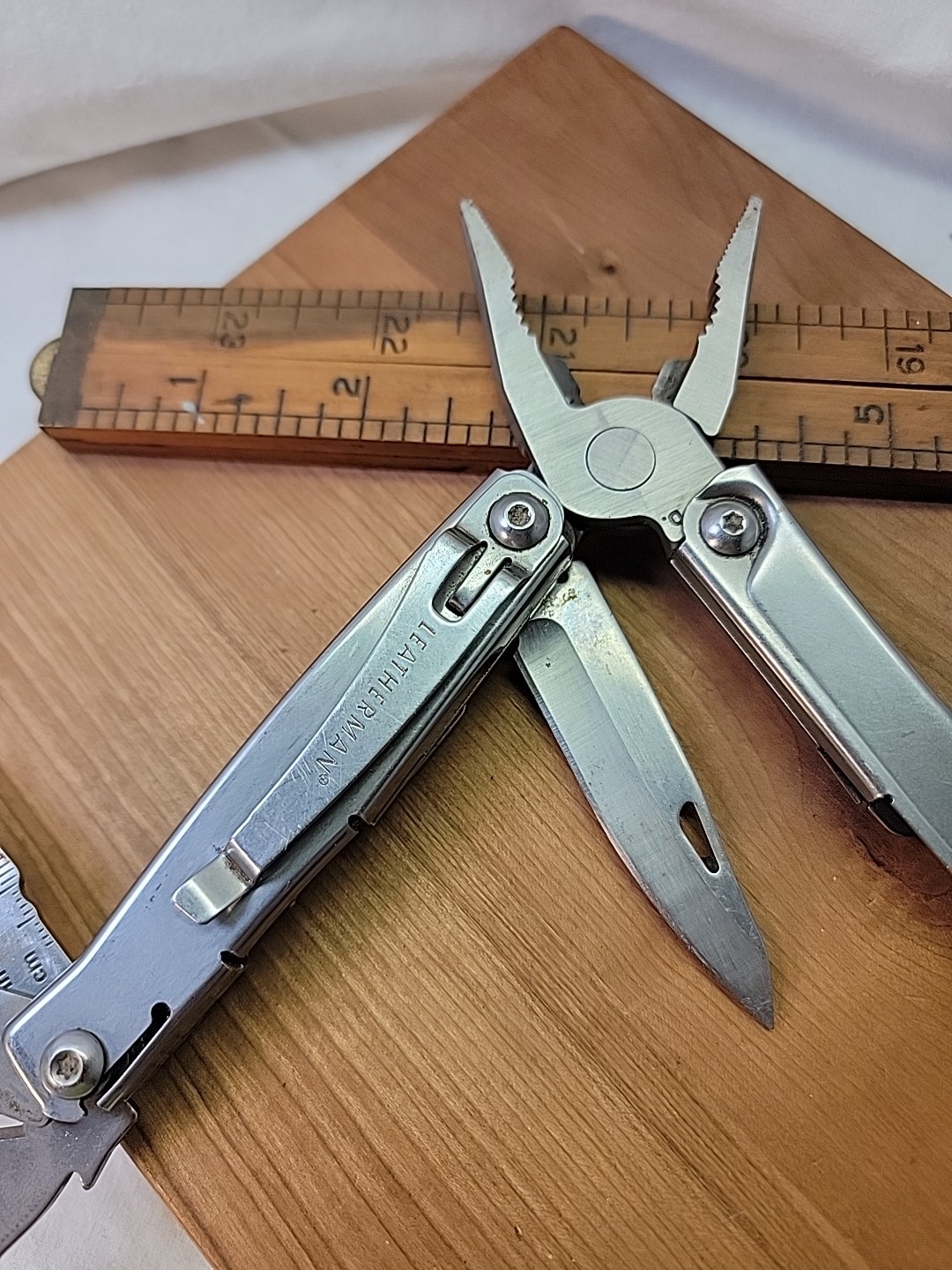 Leatherman Rev Vintage Multi-tool Pocket Knife