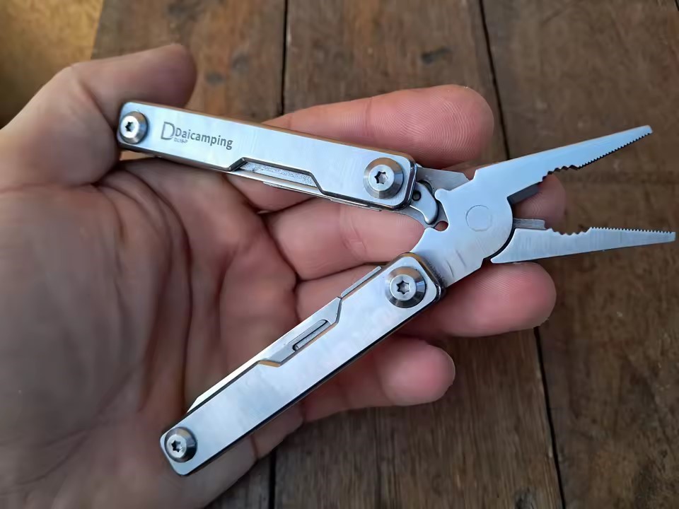 Daicamping DL19/DL19P Multi Tool Folding Pocket Knife Sheath Scissors Pliers