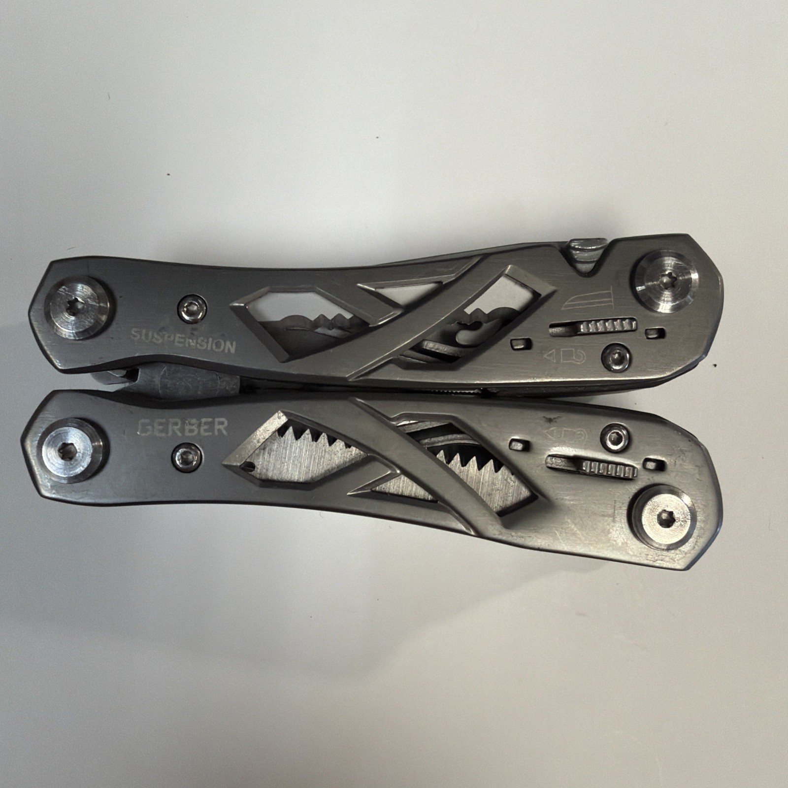Gerber Suspension Gray Multi Tool Needle Nose Pliers