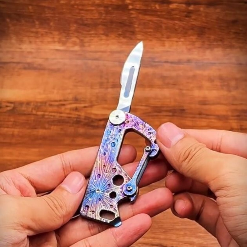 EDC Titanium Alloy Meteorite Pattern Key Chain Carabiner Outdoor Folding Knife