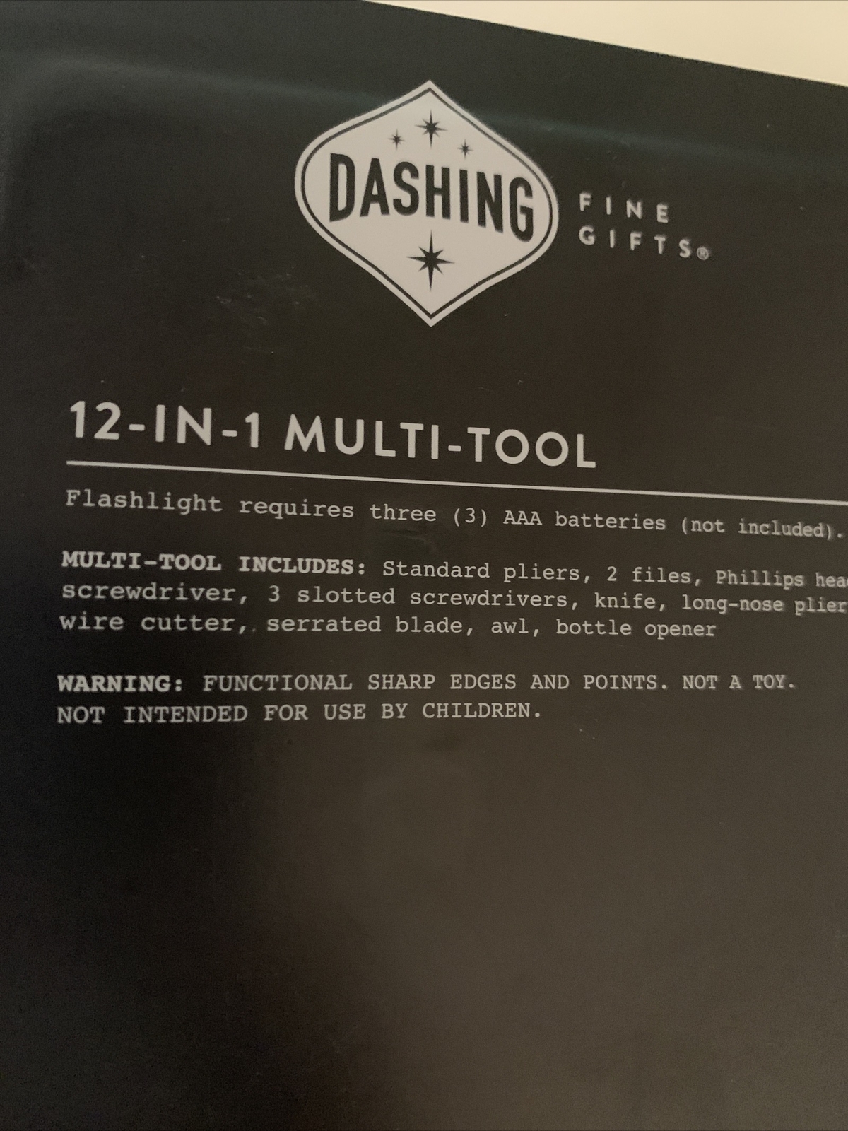 Dashing 12-in-1 Multi Tool & Red Flashlight Set Pliers Knife Screwdriver NEW