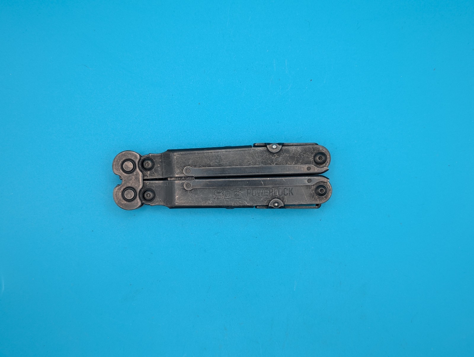 SOG PowerLock Multi Tool! WITH SHEATH! BLACK!!!