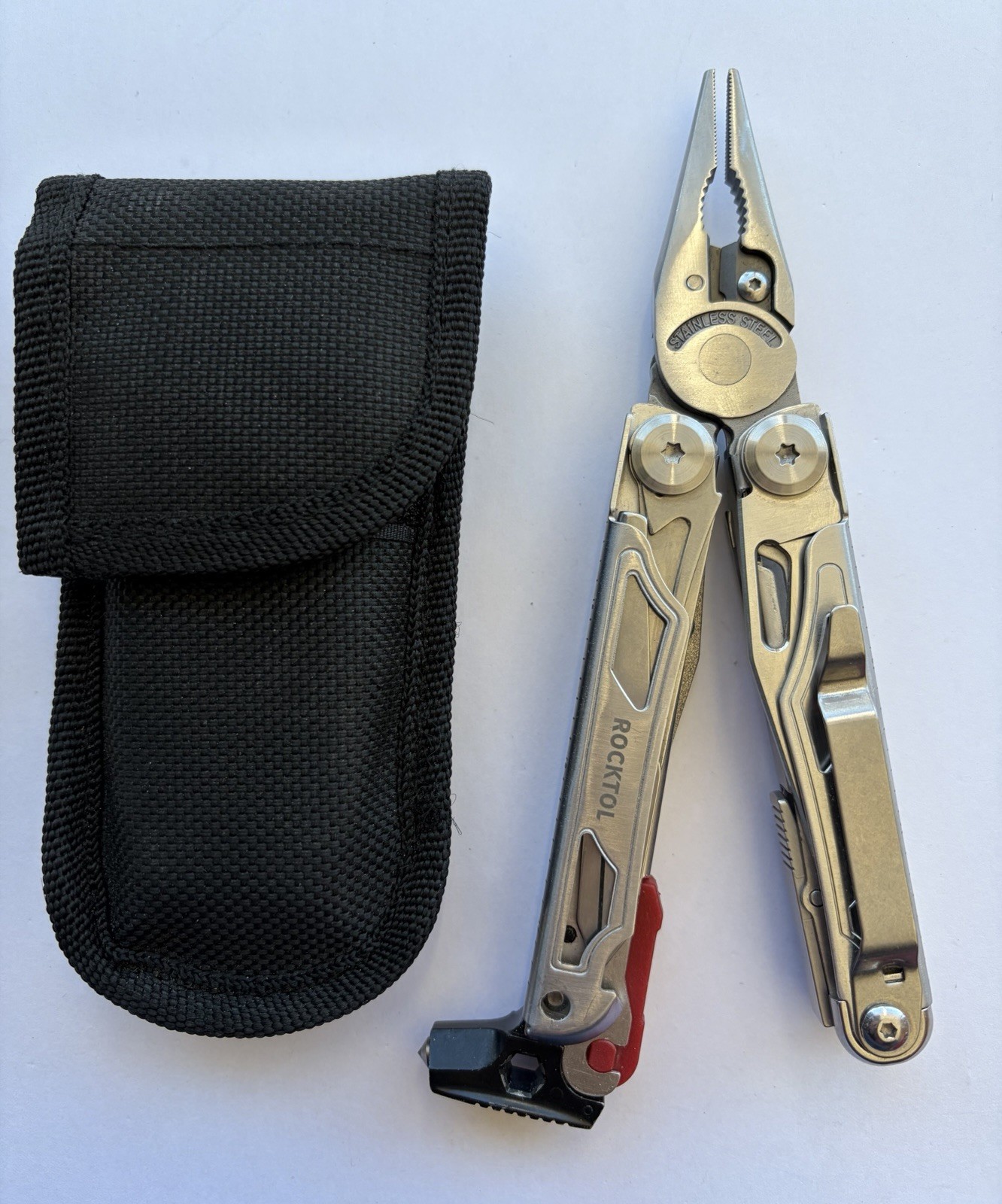 ROCKTOL MULTITOOL 22-IN-1 W/SHEATH & FIRE STARTER/WHISTLE & MORE, EXCELLENT