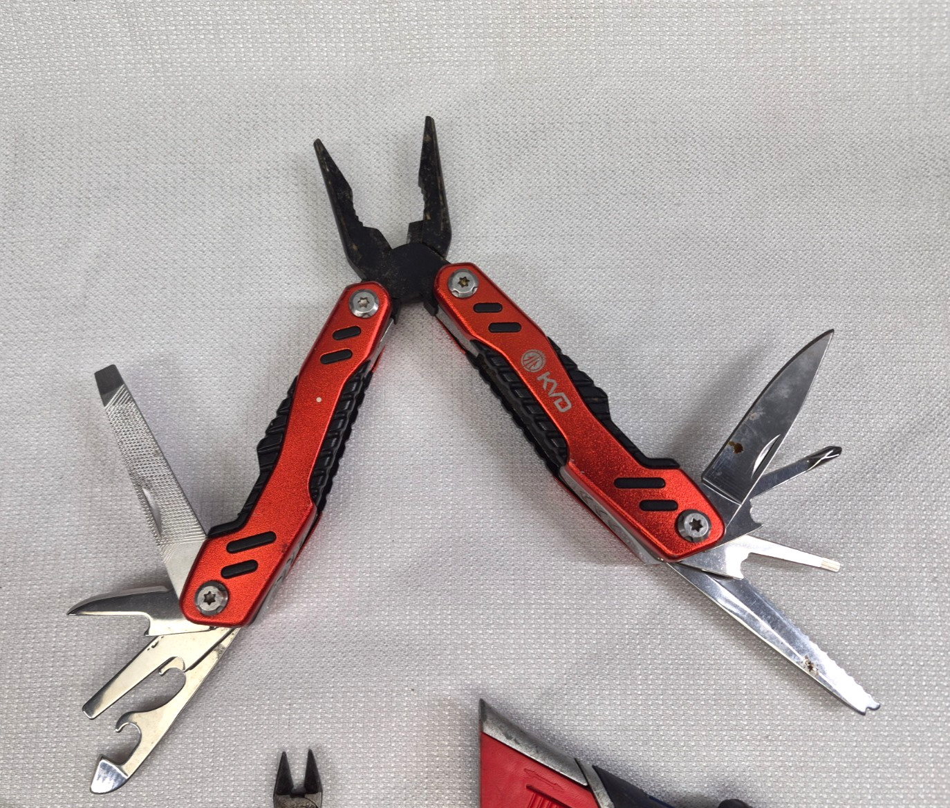 Lot of 8 USED Multi Tools Multitools/Utility Knives/Craft Pliers Tool/Knife