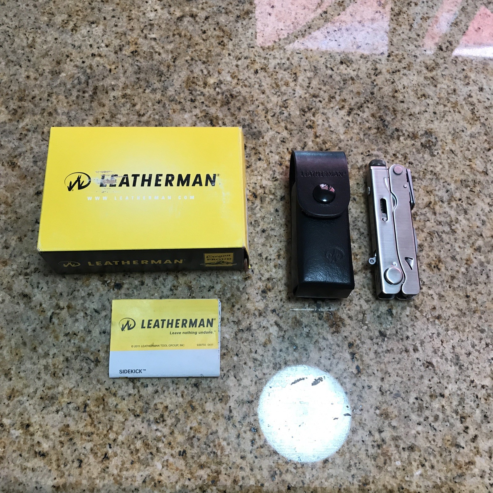 Leatherman Crunch multitool, Leather Sheath, Made in USA in 2011 Mint Condition