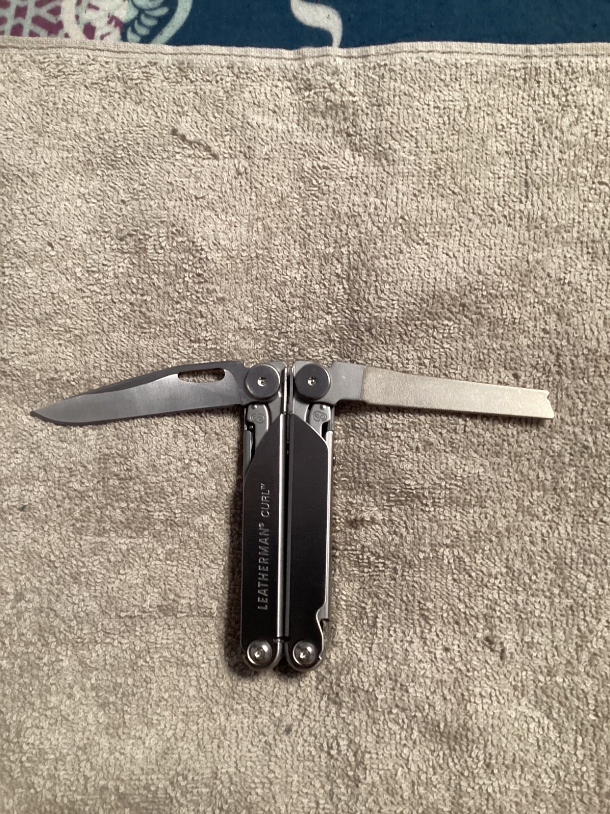 Leatherman CURL Multi Tool W/Pouch NEW