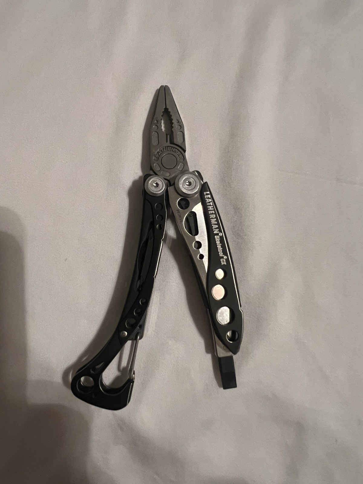 Leatherman Skeletool CX Multitool Plain Edge Knife