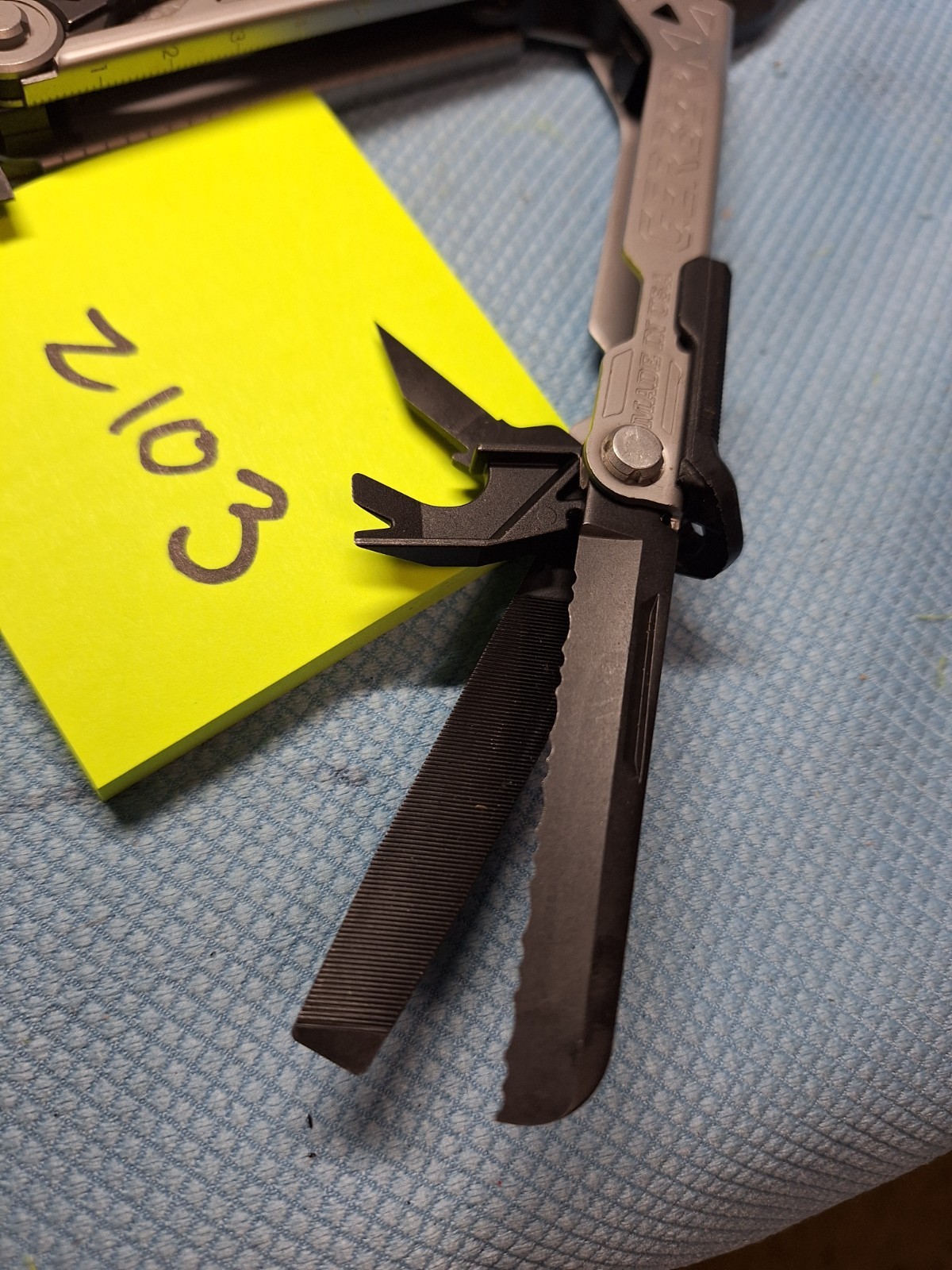 1 GERBER CENTERDRIVE Multi Tool U.S.A. Camping Fishing Lot Z103