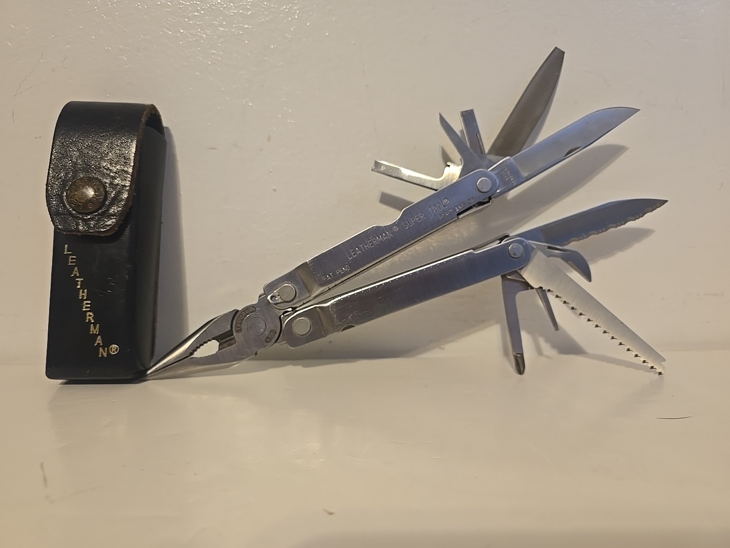 Vtg Leatherman Tool Patent Pending USA Stainless Steel Multi-Tool & Sheath