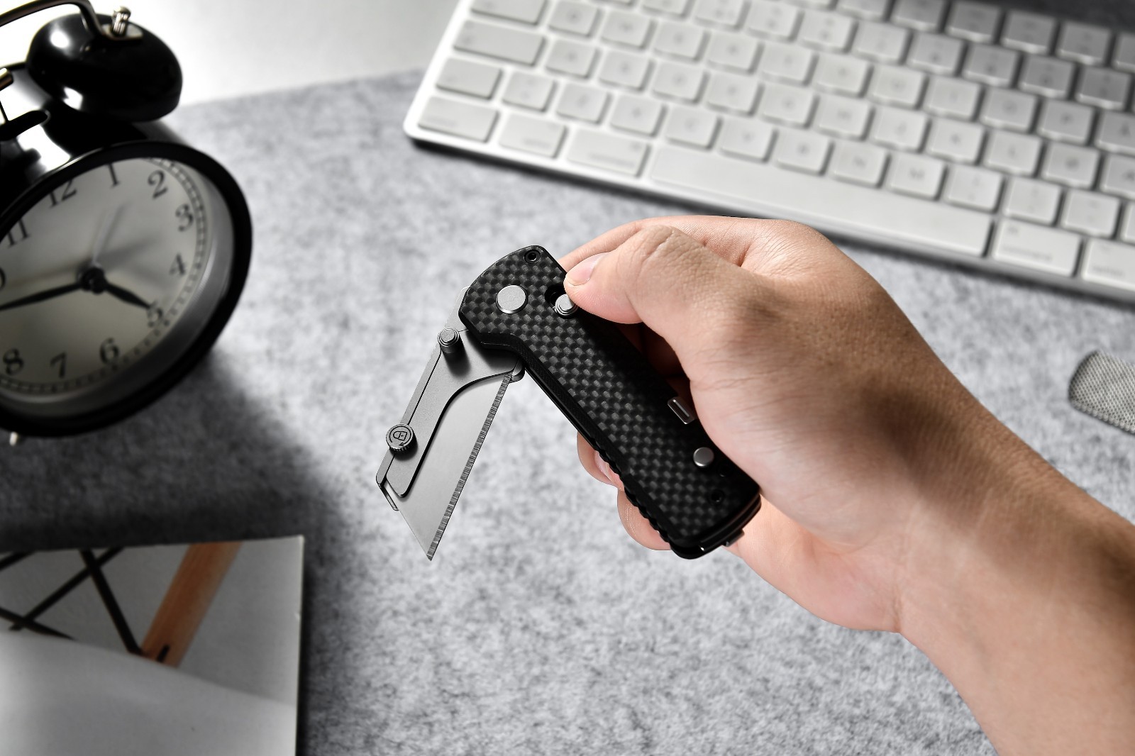 Olight U1 Pro Multitool Folding Utility Knife, Carbon Fiber Overlay G10 Handle