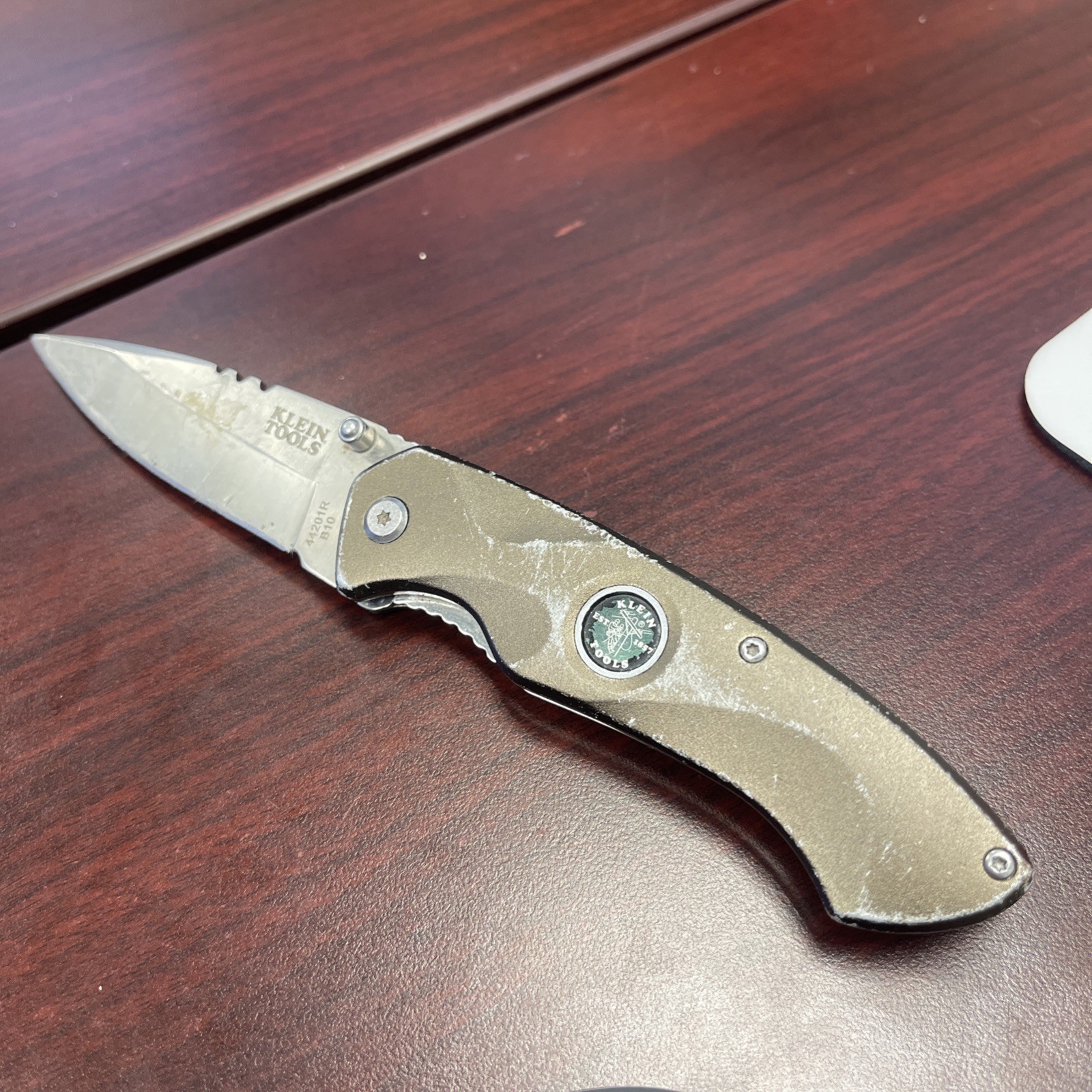 Klein Tools, Electrical Pocket Knife Liner Lock Blade, 44201