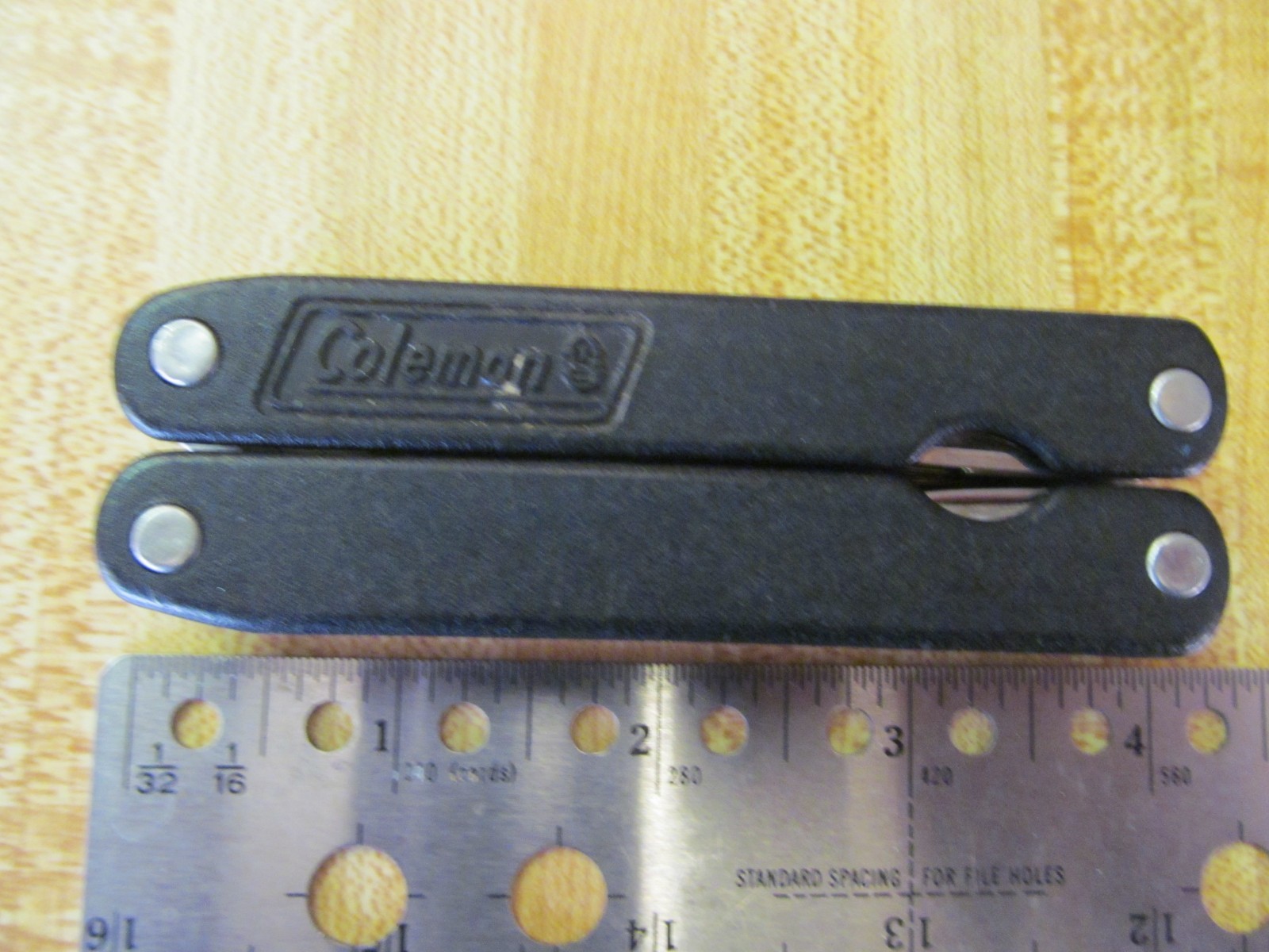 Lot of 8 Various brands inc. Winchester and Coast Multi Tools