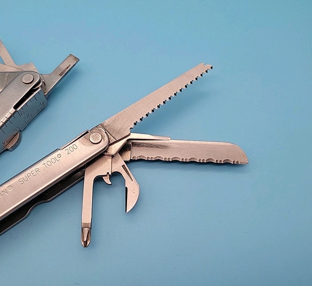 Leatherman Super Tool 200 Multi-Tool – Dated 1203 – Pliers, Knife, Saw, File