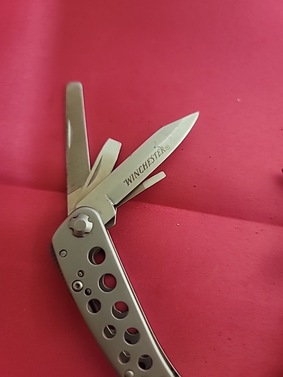 Winchester Multi Tool 10 Tools In 1 Excellent Condition 10 In 1 Mint Condition!