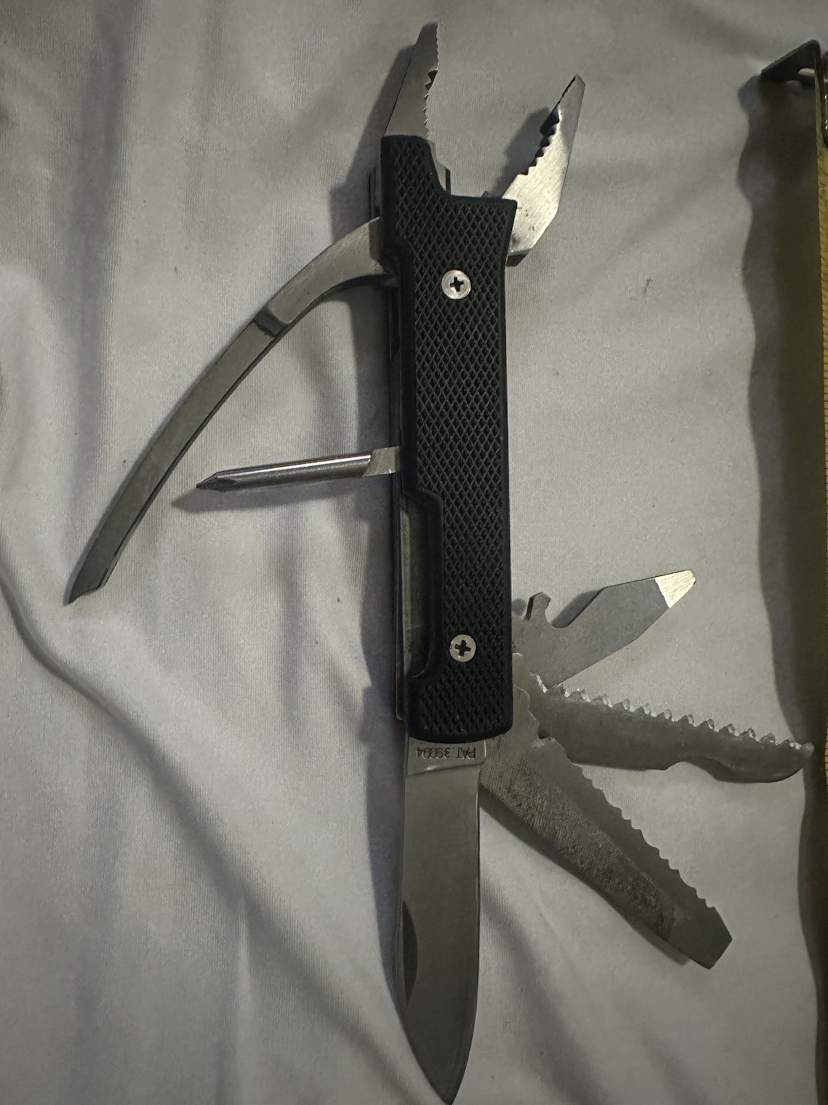 Vintage Heavy Duty Pocket Mechanic Multi Tool 6” Closed