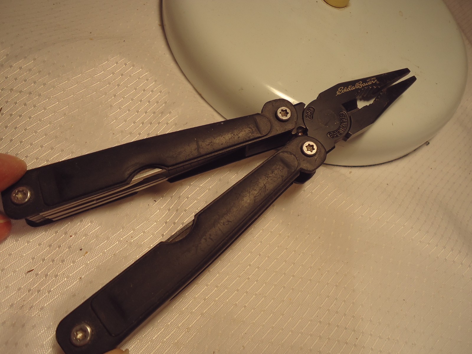 Eddie Bauer 10-1 Tool with leather case 4.5×1.5 /stainless steel