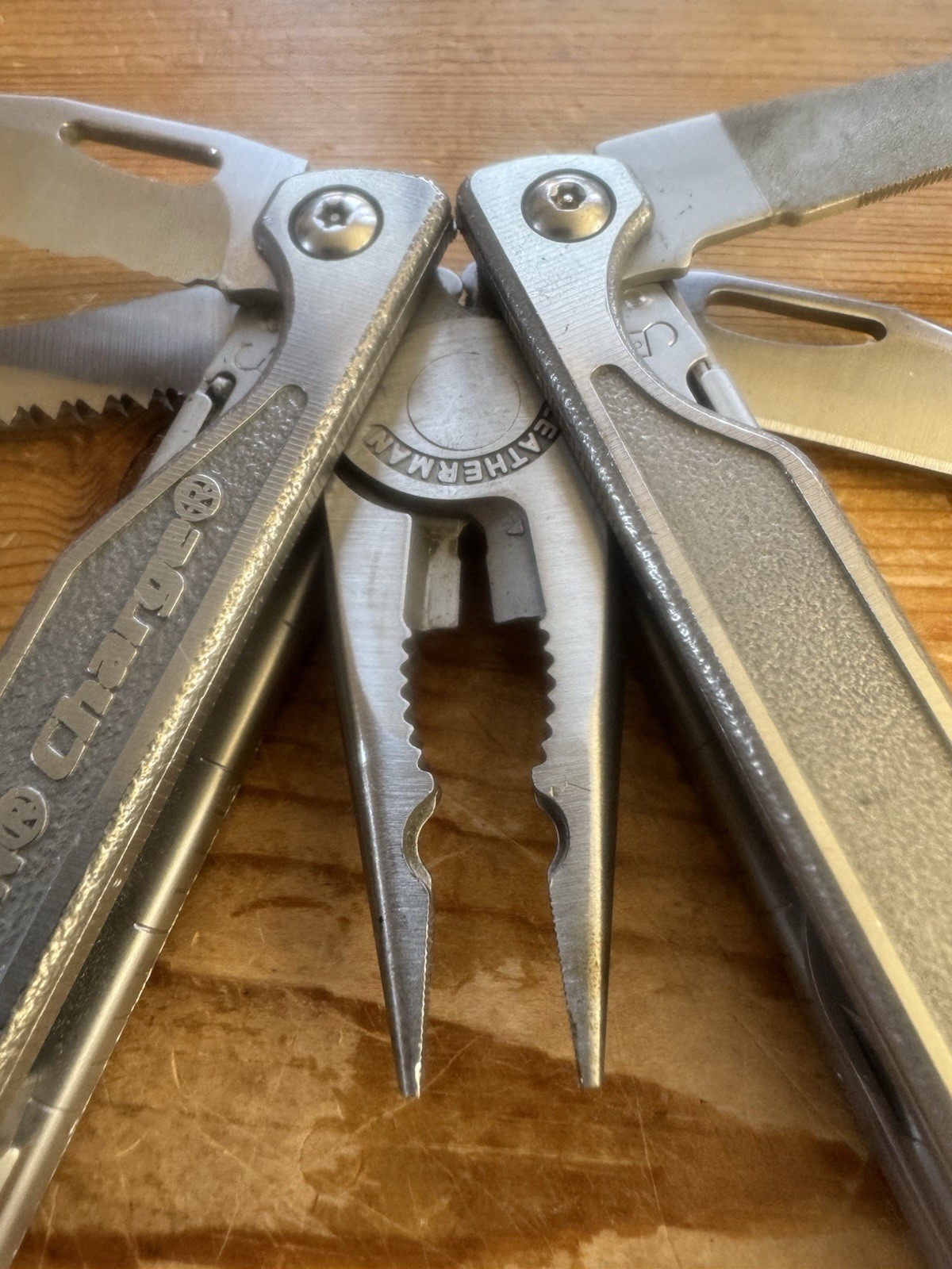 Leatherman Charge XTI S30V Blade Multi-Tool Blasting Cap Crimper Belt Cutter