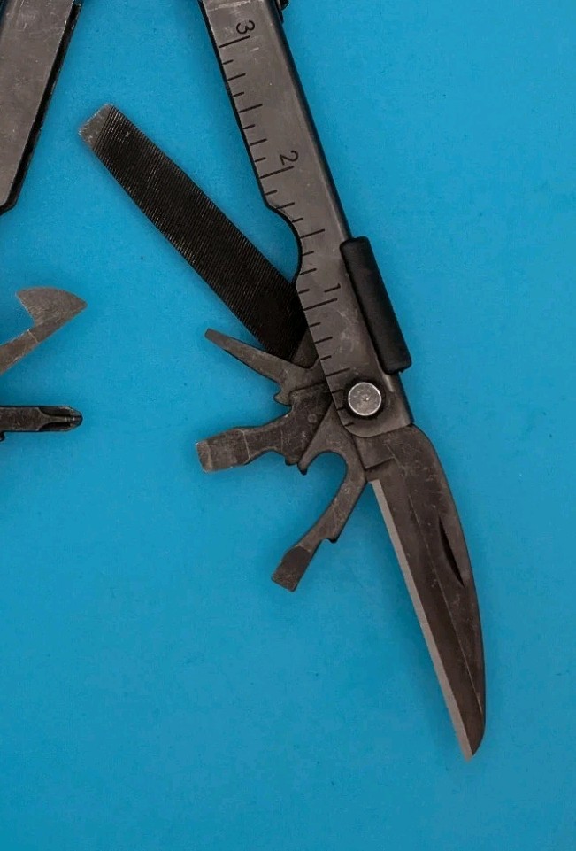 Gerber MP600 Black Oxide Multi-Tool Needle Nose Pliers!