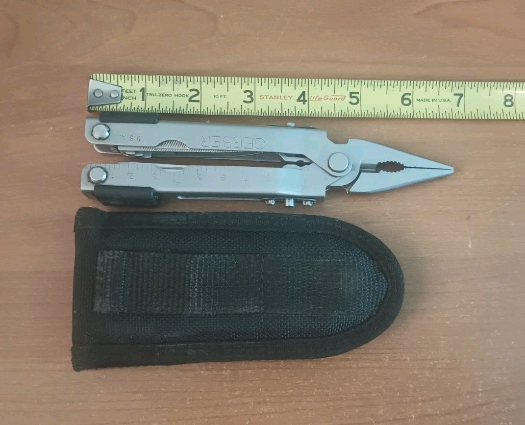 Gerber Multi-tool Stainless Needle Nose Pliers W Case Gerber Multi-tool