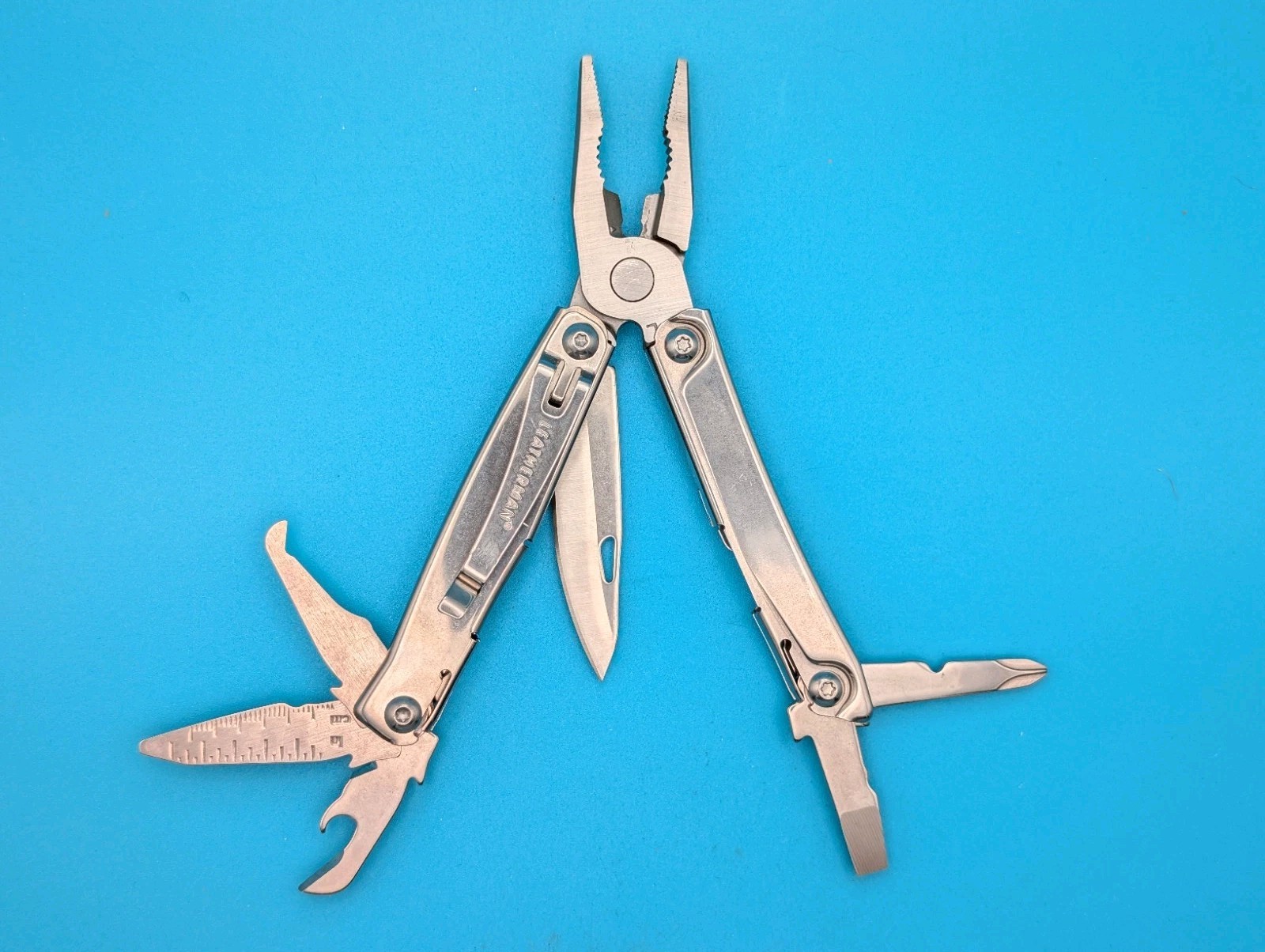 Leatherman Rev 3.8″ Multi-Tool, Stainless!