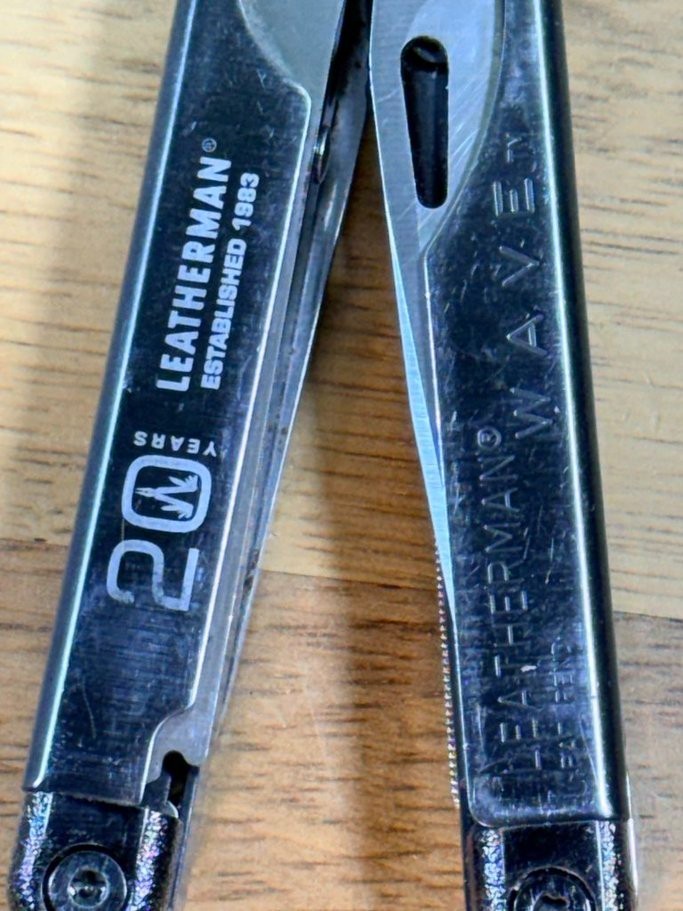 Leatherman Wave 20TH Anniversary Limited Edition Year 2002
