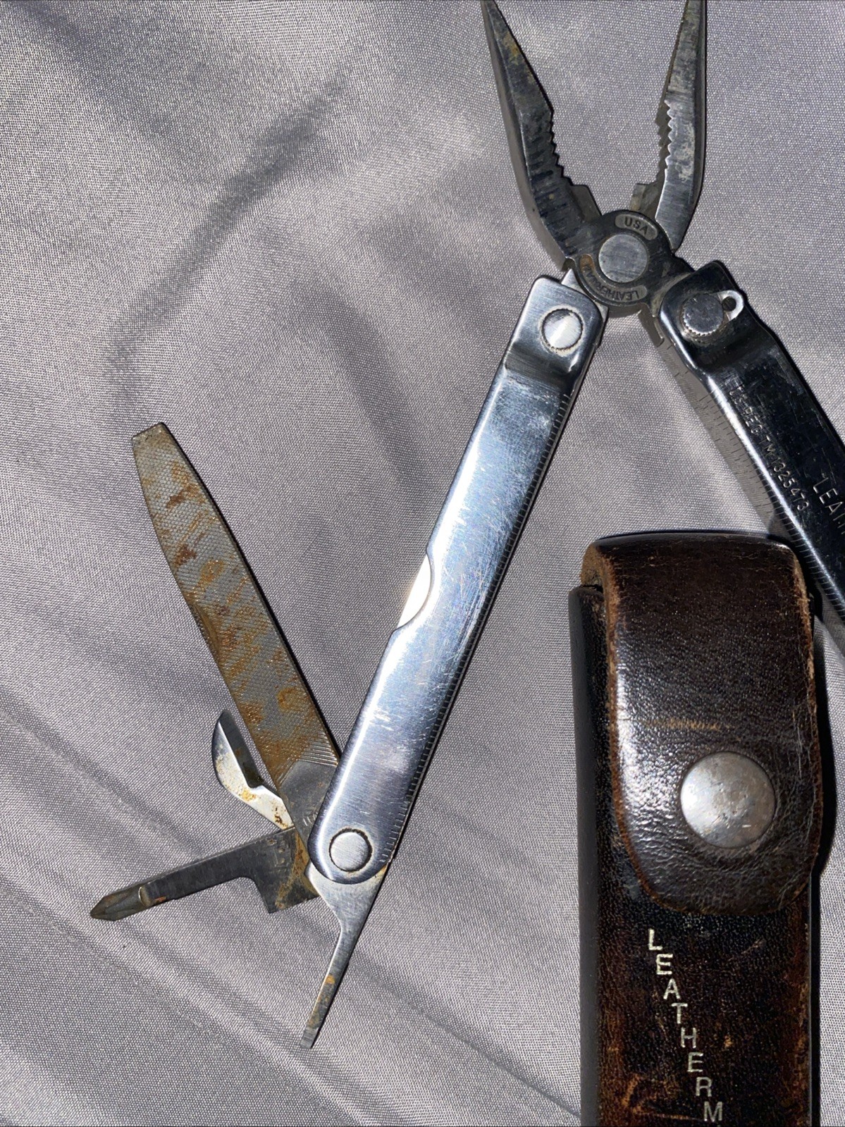 Vtg Original Leatherman Multi-Tool Portland OR USA + Leather Sheath 1990’s