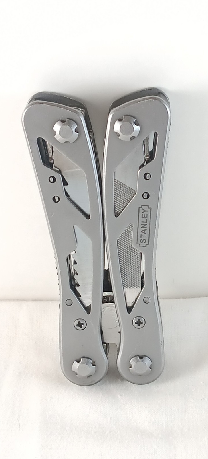 Stanley Stainless Steel 9 in 1 Combination Pliers, Knife Multitool Survival