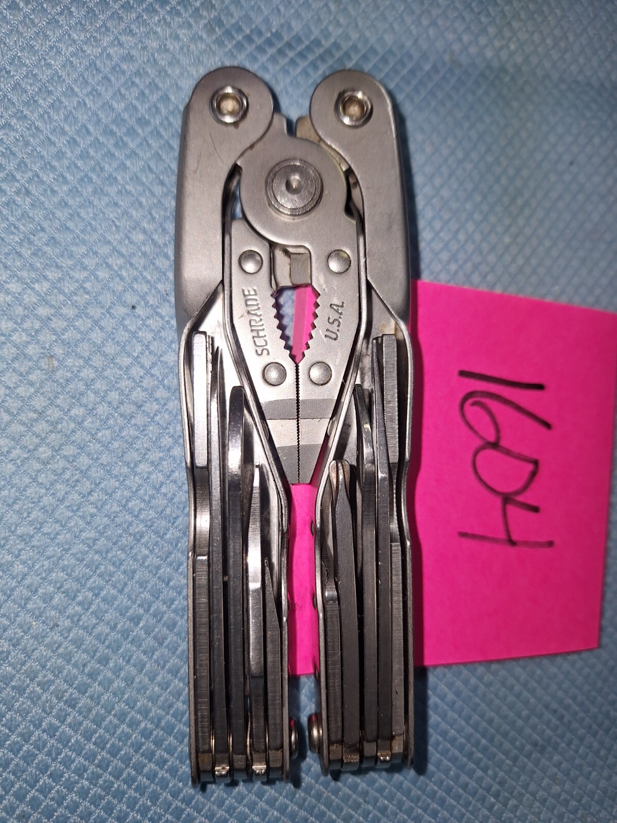 1 SCHRADE TOUGH Multi Tool U.S.A. Fishing Hunting Camping Excellent LOT 1604